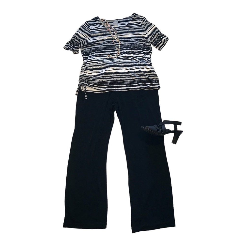Chico’s Side Ruched Top - Picture 6 of 10